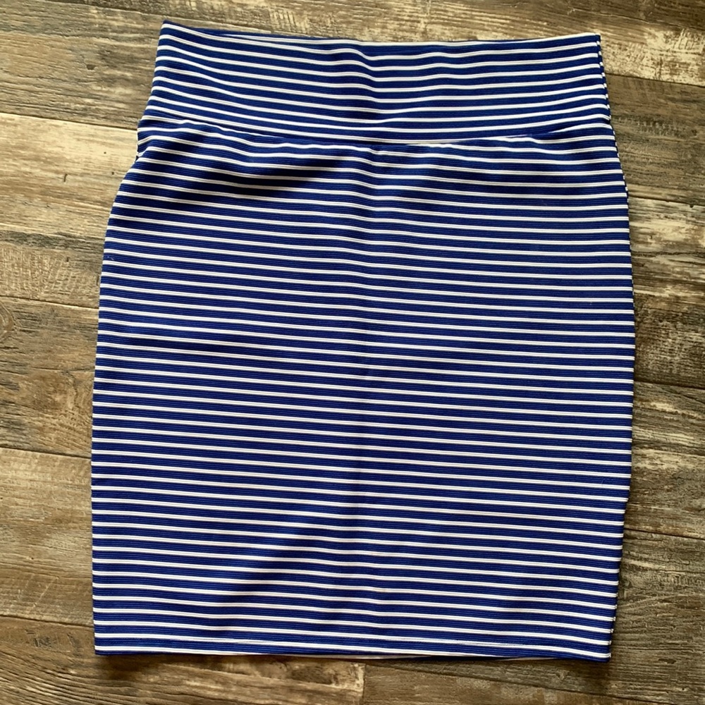 LuLaRoe Cassie Skirt